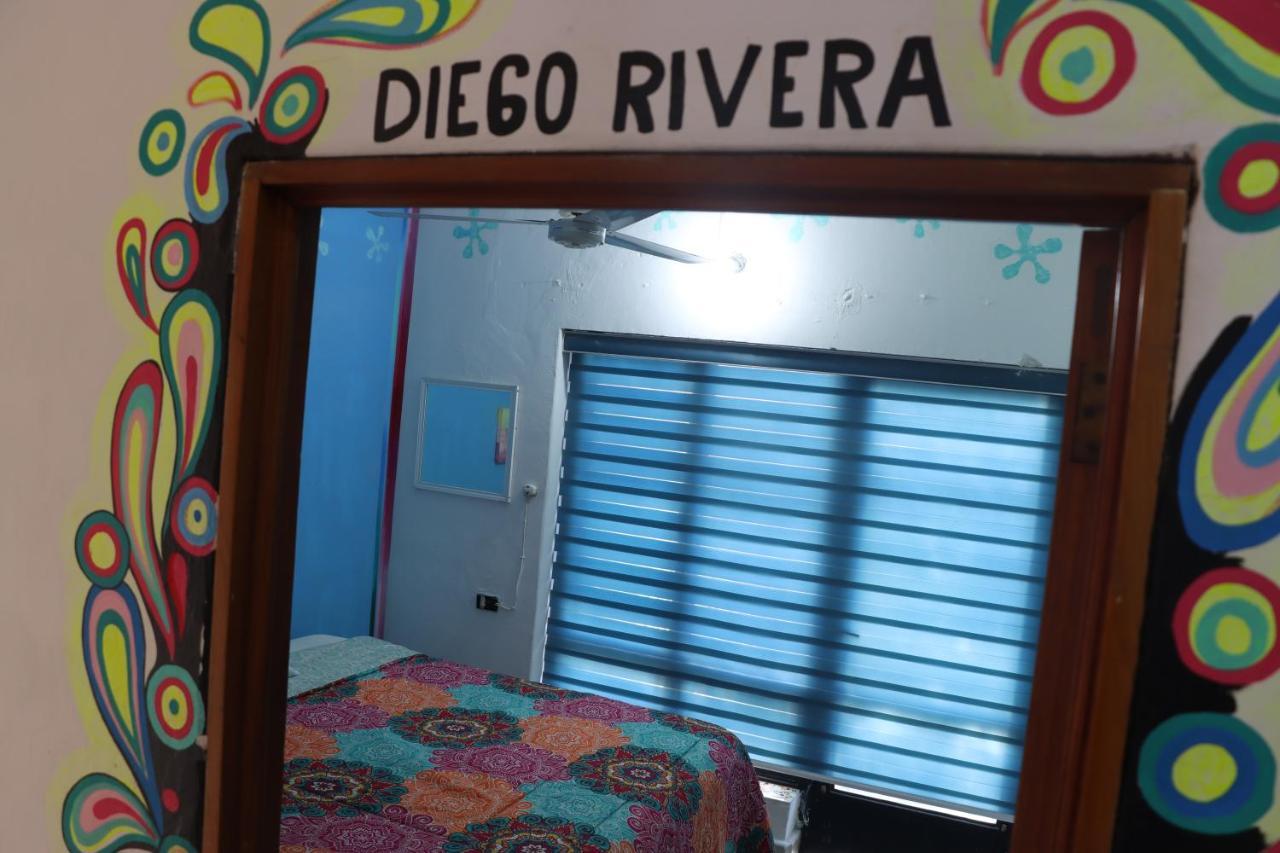 Hostel Vallarta (Adults Only) Puerto Vallarta Zewnętrze zdjęcie