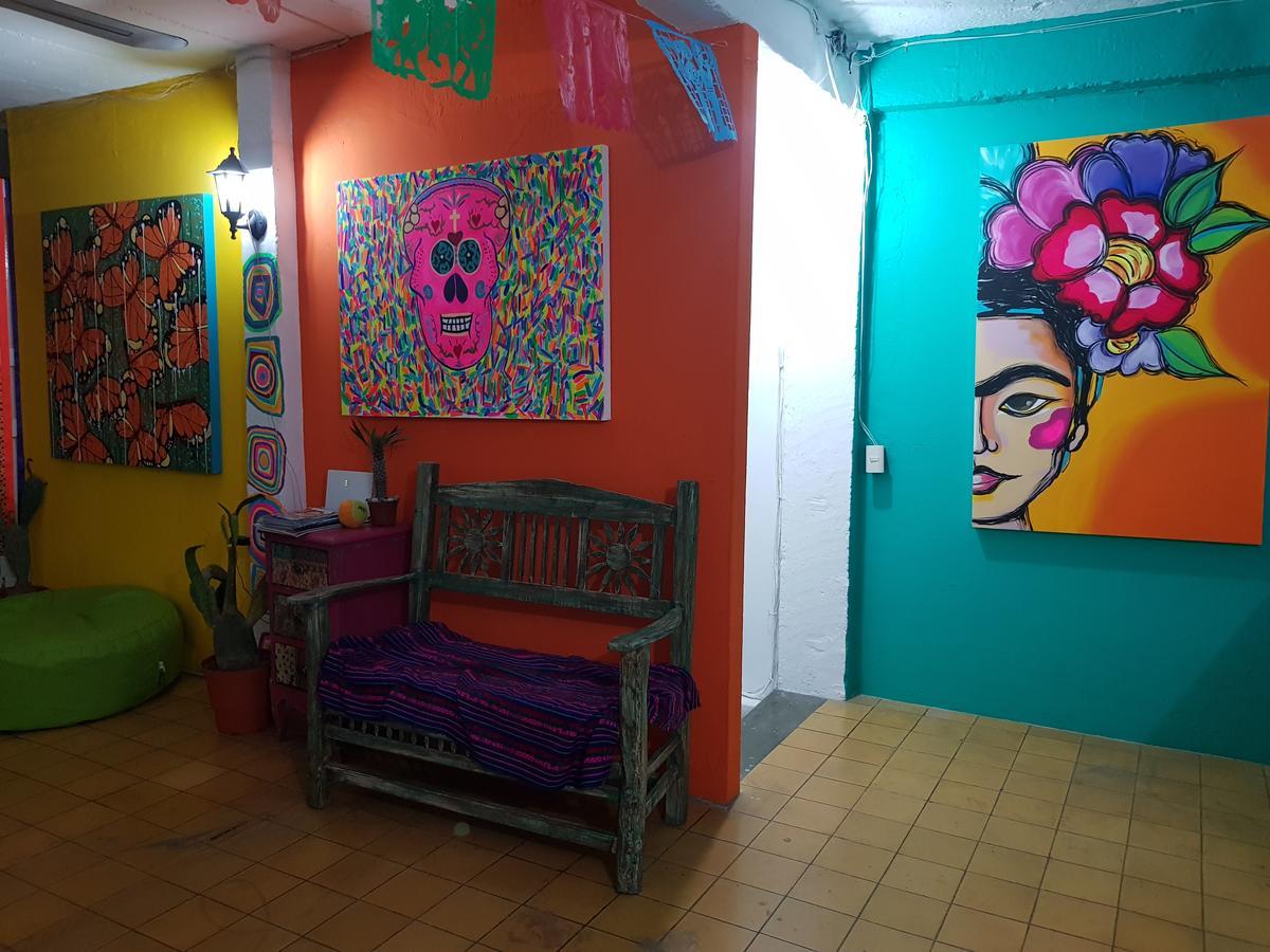 Hostel Vallarta (Adults Only) Puerto Vallarta Zewnętrze zdjęcie